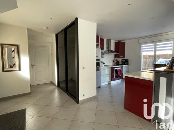 Maison traditionnelle 6 pièces de 164 m² à Viry-Châtillon (91170)