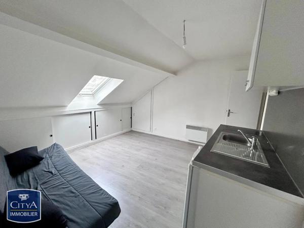 Appartement à louer 1 pièce 14.61m² Tours (37000)