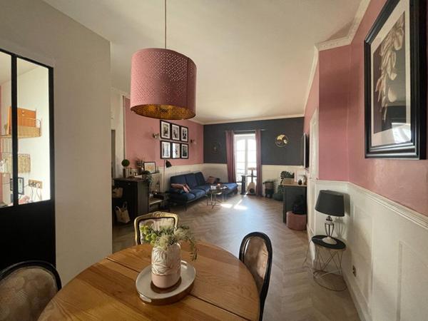 Appartement entièrement rénové en coeur de ville de type 3 avec chambre duplex 88.74 m2