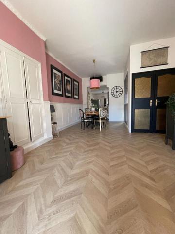 Appartement entièrement rénové en coeur de ville de type 3 avec chambre duplex 88.74 m2