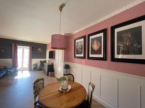 Appartement entièrement rénové en coeur de ville de type 3 avec chambre duplex 88.74 m2