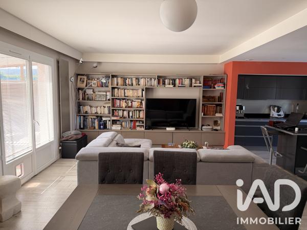 Maison à vendre 5 pièces 124 m² Vaulx-en-Velin