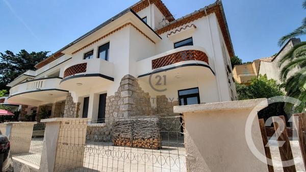 Appartement F4 à vendre  7 pièces - 85 m 2   LEUCATE  - 11