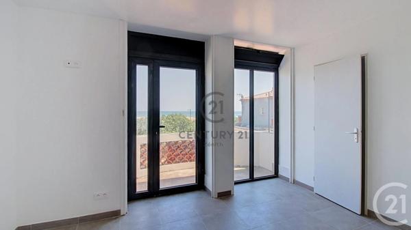 Appartement F4 à vendre  7 pièces - 85 m 2   LEUCATE  - 11