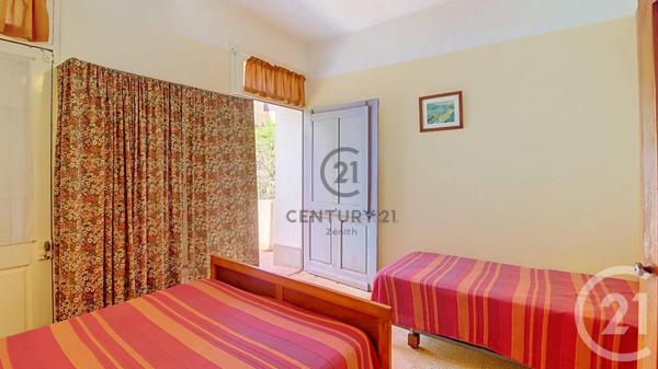 Appartement F4 à vendre  7 pièces - 85 m 2   LEUCATE  - 11