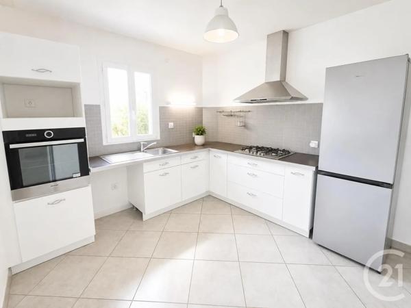 Maison à vendre  5 pièces - 172,68 m 2   ONET LE CHATEAU  - 12