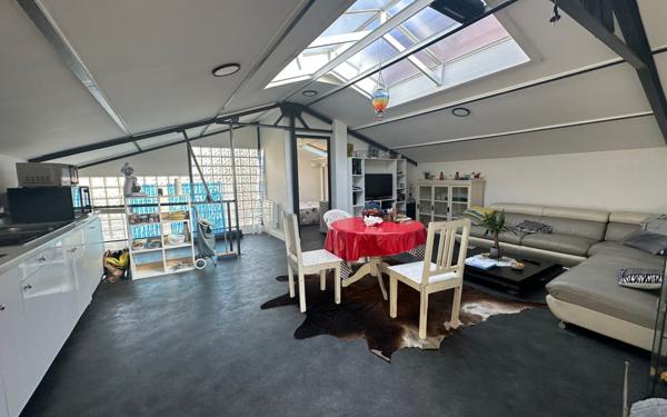 Maison à vendre    6 pièces • 160 m2 Maisons-Alfort