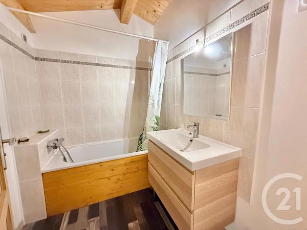 Maison à vendre  4 pièces - 130 m 2   VERNIOLLE  - 09