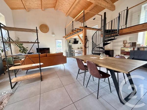 Maison à vendre  4 pièces - 130 m 2   VERNIOLLE  - 09