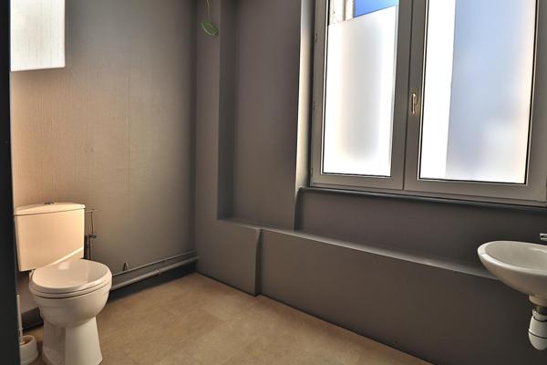 Local commercial de 155 m²