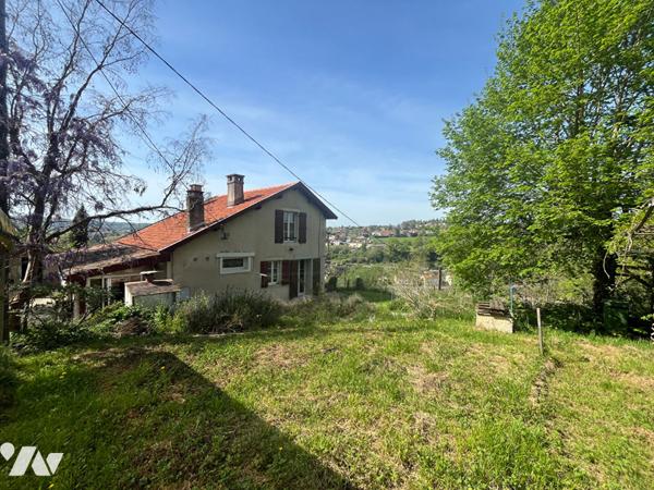 Maison T3 proche du centre avec vue imprenable sur Figeac