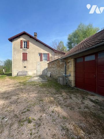 Maison T3 proche du centre avec vue imprenable sur Figeac