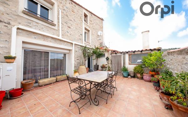 Maison à vendre    5 pièces •  Latour-de-France