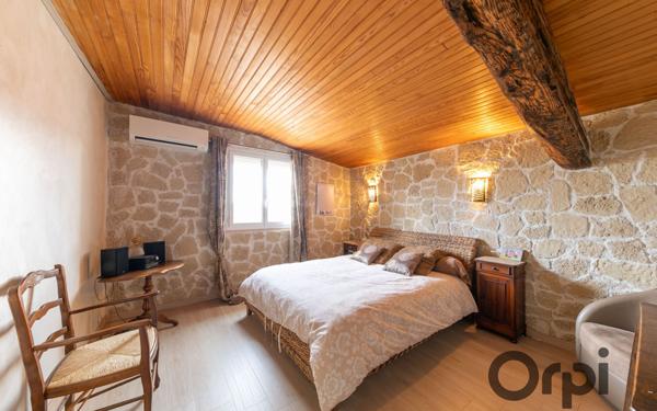 Maison à vendre    5 pièces •  Latour-de-France