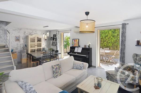 Maison à vendre  4 pièces - 123,81 m 2   LATTES  - 34