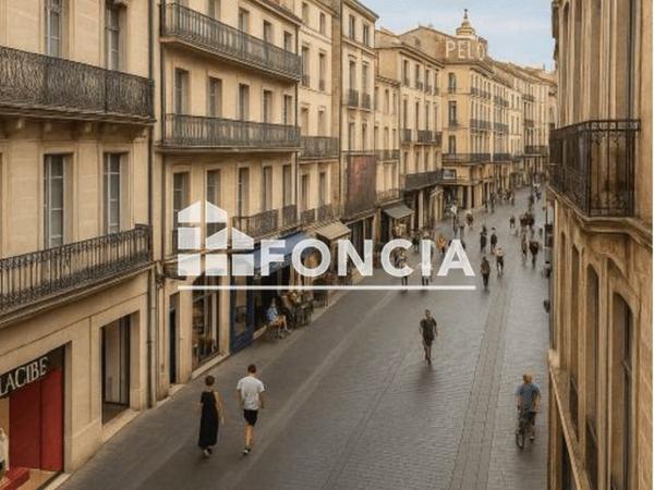 Location Studio 27.25 m² - 2 RUE DU PETIT PARIS Montpellier 34000