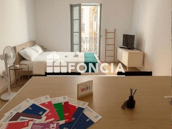 Location Studio 27.25 m² - 2 RUE DU PETIT PARIS Montpellier 34000