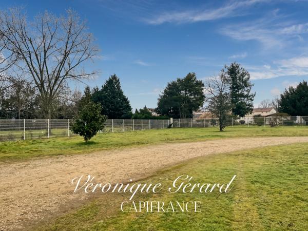 Maison de Plain-Pied sur 3049 M2 de terrain ideal investisseur