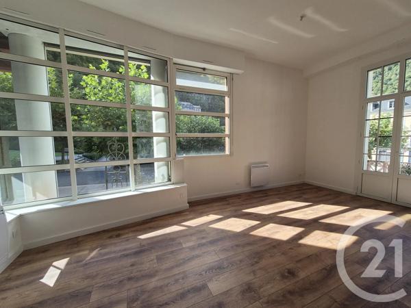 Appartement F3 Bis à vendre  3 pièces - 75,78 m 2   CAUTERETS  - 65