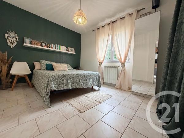 Maison à vendre  5 pièces - 131,91 m 2   ST BRES  - 34