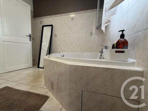 Maison à vendre  5 pièces - 131,91 m 2   ST BRES  - 34