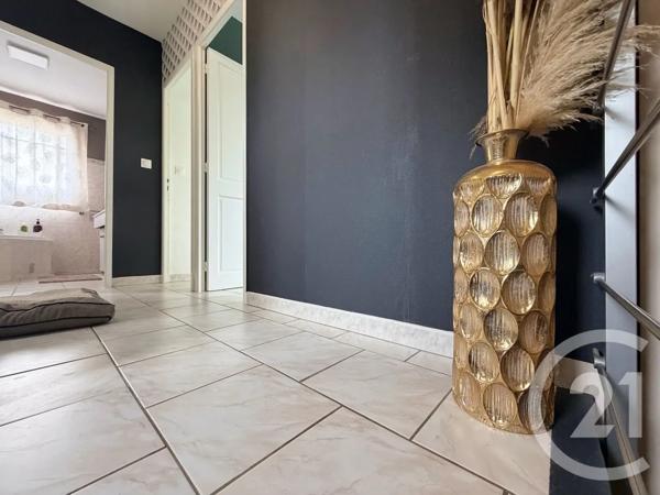 Maison à vendre  5 pièces - 131,91 m 2   ST BRES  - 34