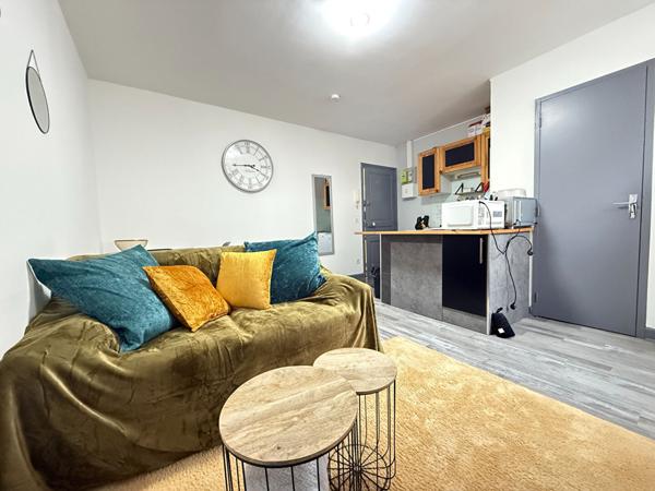 Charmant studio meublé à Louer - Quartier Moissons !