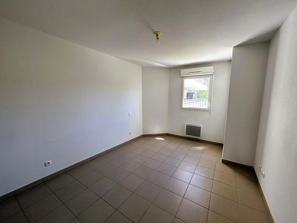 Perpignan Sud, secteur recherché de Porte d'Espagne, appartement 4 pièces 71 m² en très bon état avec 2 places de parking