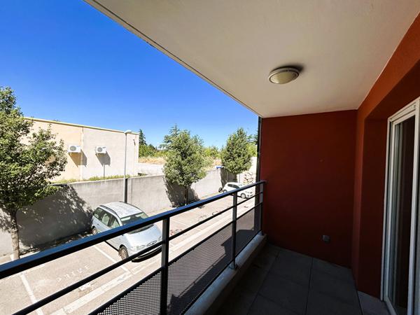 Perpignan Sud, secteur recherché de Porte d'Espagne, appartement 4 pièces 71 m² en très bon état avec 2 places de parking