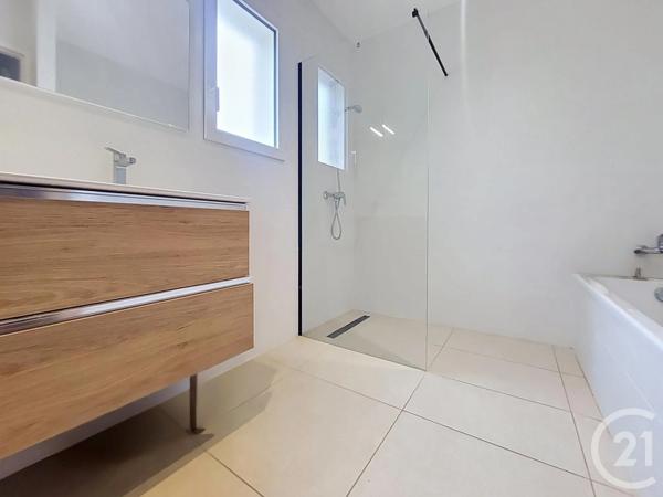Maison à vendre  4 pièces - 90 m 2   LE BOULOU  - 66