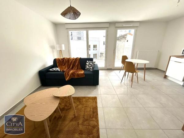 Appartement à louer 1 pièce 32.43m² Saint-Étienne (42000)