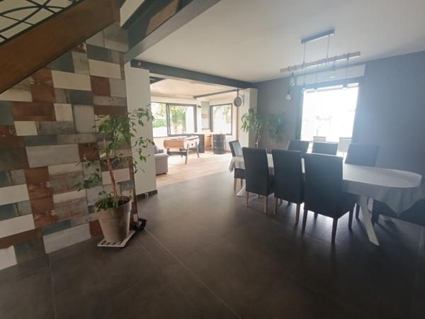 Grande maison sur plus de 3500m² de terrain