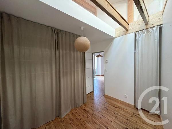 Maison à vendre  6 pièces - 152,38 m 2   ROIFFIEUX  - 07