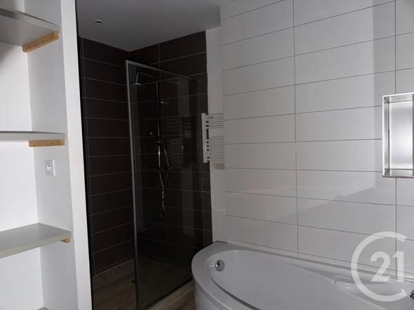 Maison à vendre  6 pièces - 152,38 m 2   ROIFFIEUX  - 07