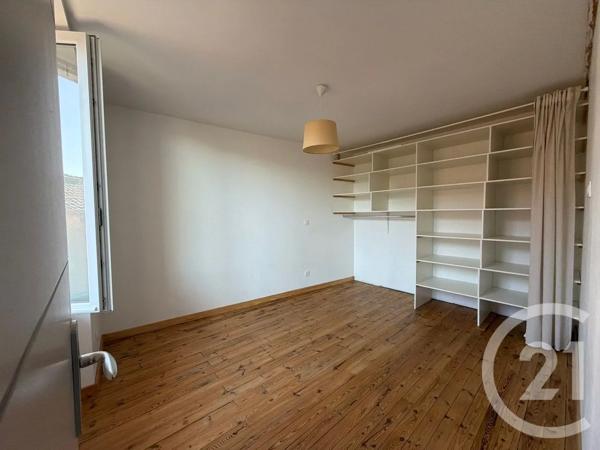 Maison à vendre  6 pièces - 152,38 m 2   ROIFFIEUX  - 07