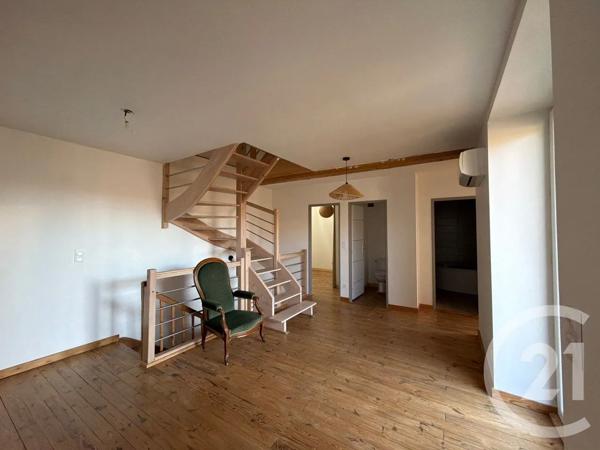 Maison à vendre  6 pièces - 152,38 m 2   ROIFFIEUX  - 07