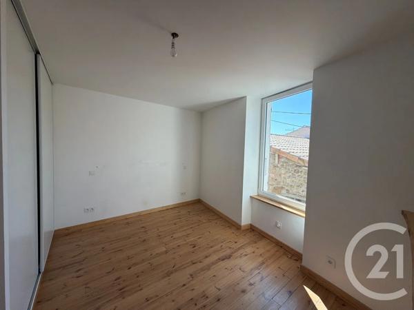 Maison à vendre  6 pièces - 152,38 m 2   ROIFFIEUX  - 07