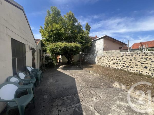 Maison à vendre  4 pièces - 58 m 2   MONTLUCON  - 03