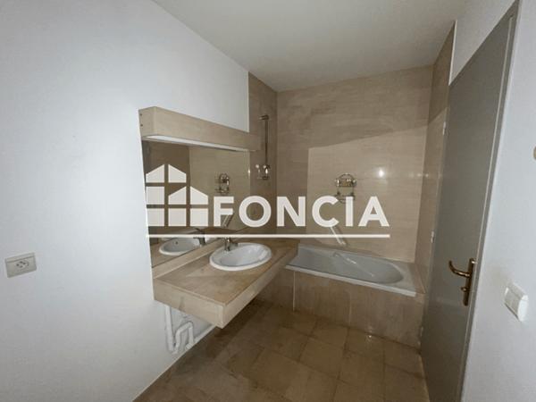 Location Appartement 2 pièces 66.98 m² - 24/26 RUE D'ALZON Bordeaux 33000