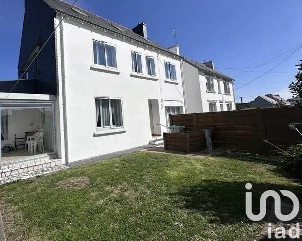 Maison 7 pièces de 136 m² à Guilvinec (29730)
