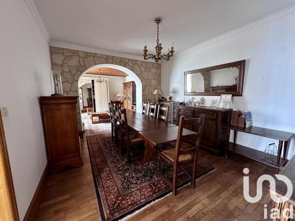 Maison 7 pièces de 136 m² à Guilvinec (29730)