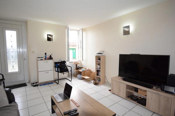 Maison de ville à vendre MAGNAC SUR TOUVRE (16)