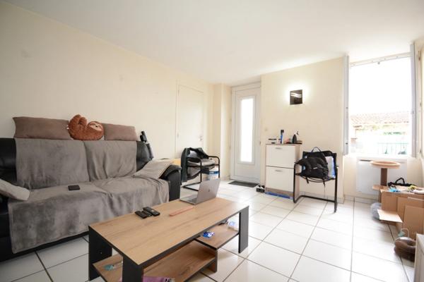 Maison de ville à vendre MAGNAC SUR TOUVRE (16)