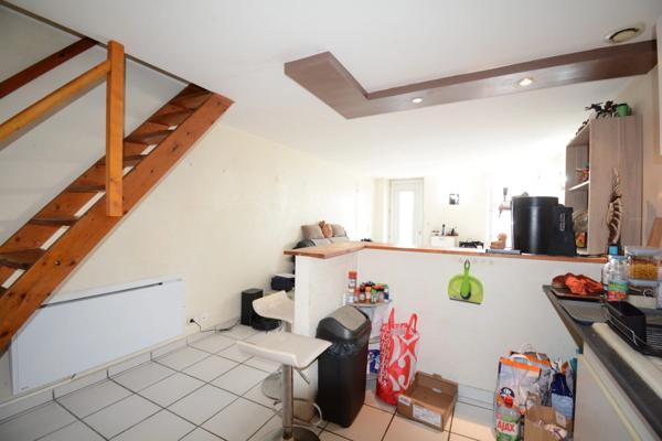 Maison de ville à vendre MAGNAC SUR TOUVRE (16)