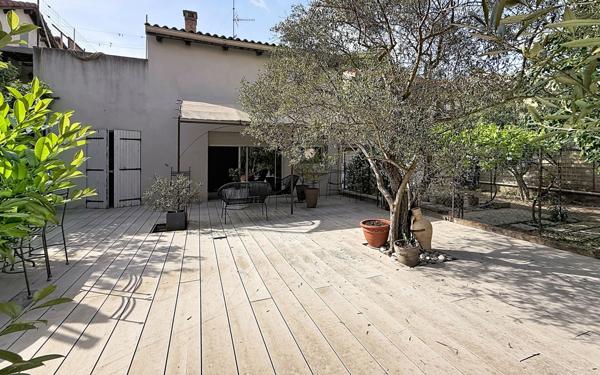 Maison à vendre    5 pièces •  Avignon