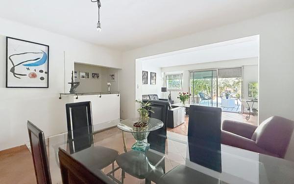 Maison à vendre    5 pièces •  Avignon