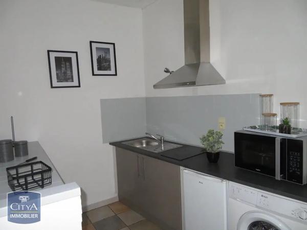Appartement à louer 2 pièces 39.1m² Carcassonne (11000)