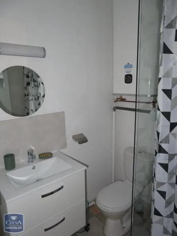 Appartement à louer 2 pièces 39.1m² Carcassonne (11000)