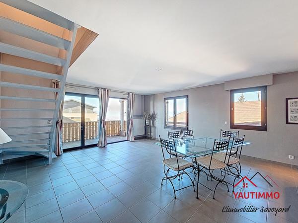 Lucinges (74380) À vendre – Spacieux appartement T5 de 127 m² avec terrasse, garage et parking – Lucinges