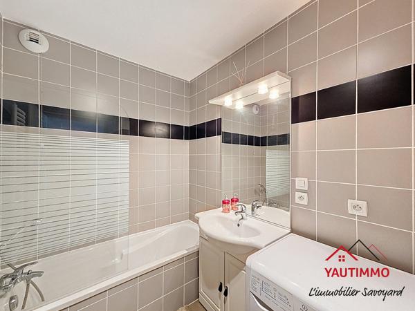 Lucinges (74380) À vendre – Spacieux appartement T5 de 127 m² avec terrasse, garage et parking – Lucinges